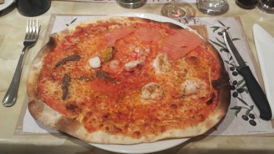 La Pizzeria
