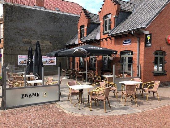 Praat Eet & Muziek Cafe Barry's